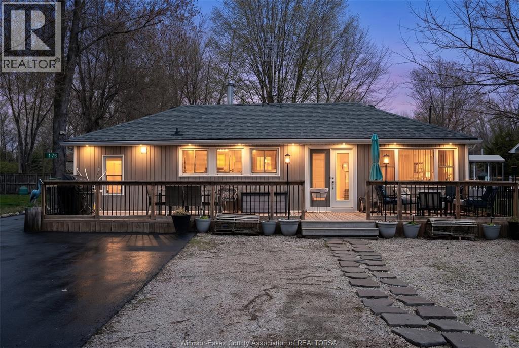 175 CLAREMONT LANE, Amherstburg, Ontario