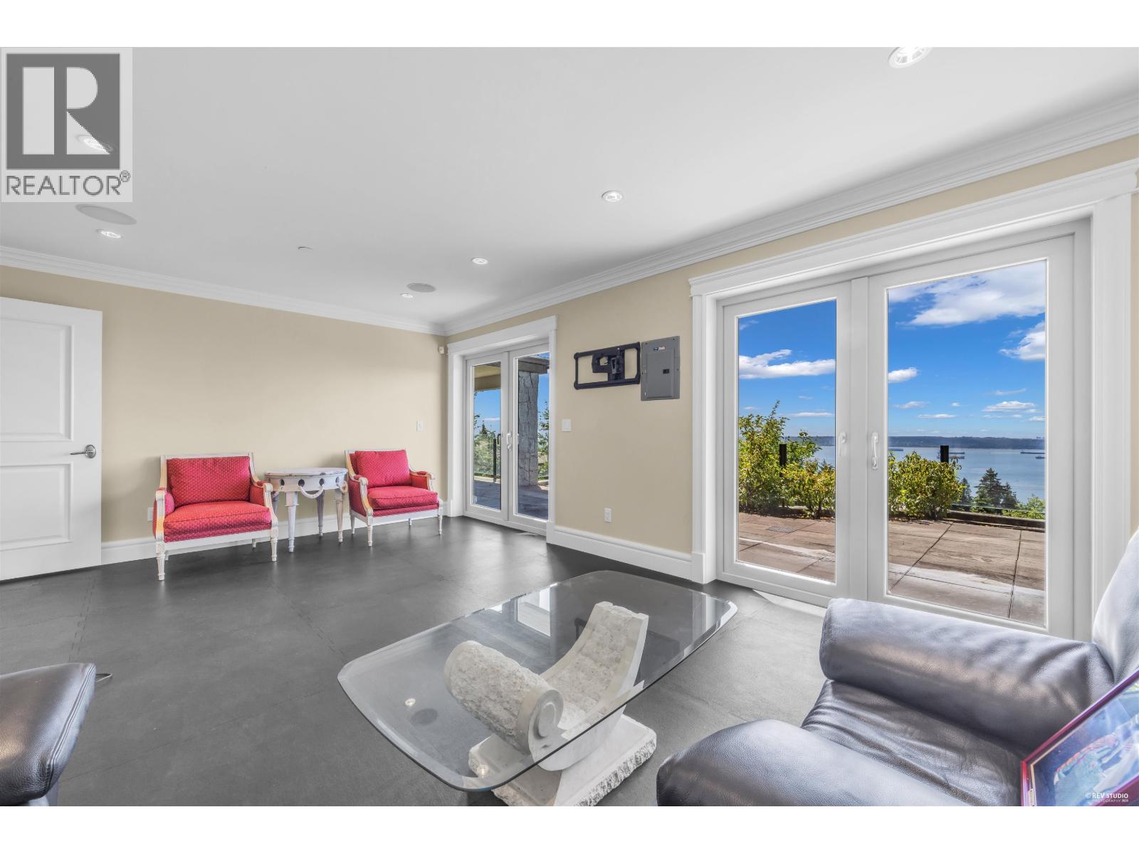 2562 Garden Court, West Vancouver, British Columbia  V7S 0A3 - Photo 21 - R3127546