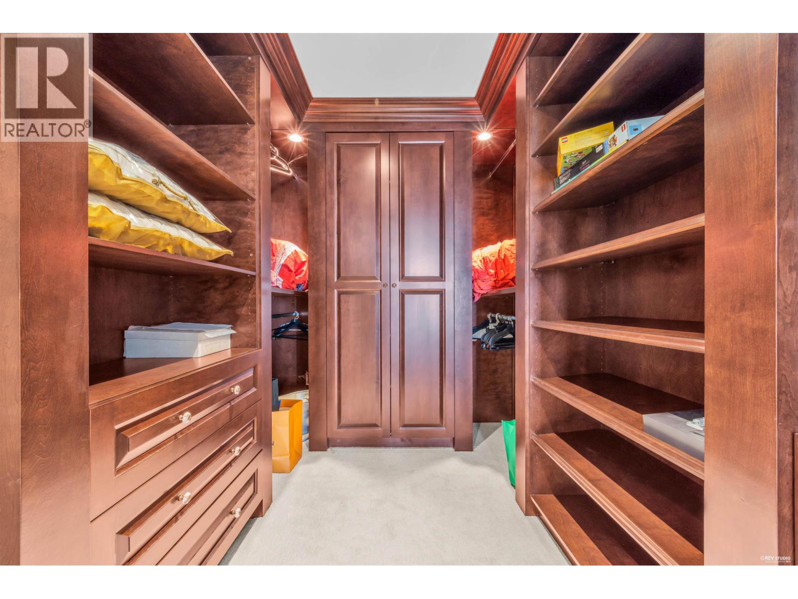 2562 Garden Court, West Vancouver, British Columbia  V7S 0A3 - Photo 9 - R3127546