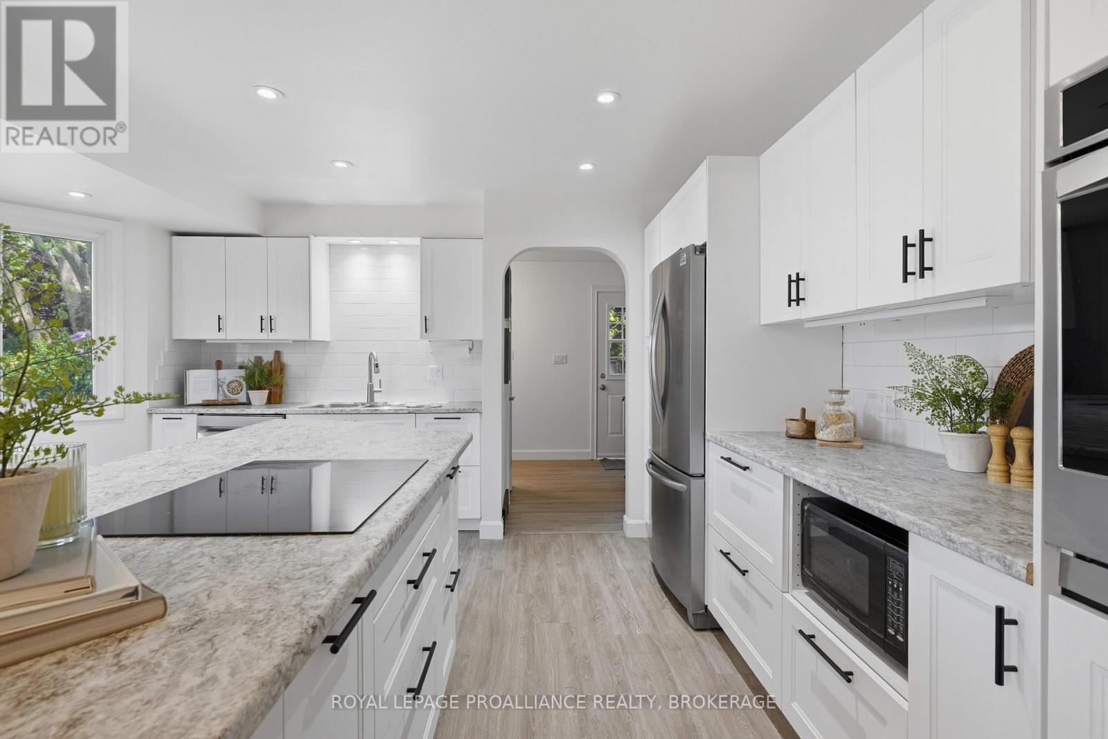 102 Herchmer Crescent, Kingston, Ontario  K7M 2V9 - Photo 17 - X13230342
