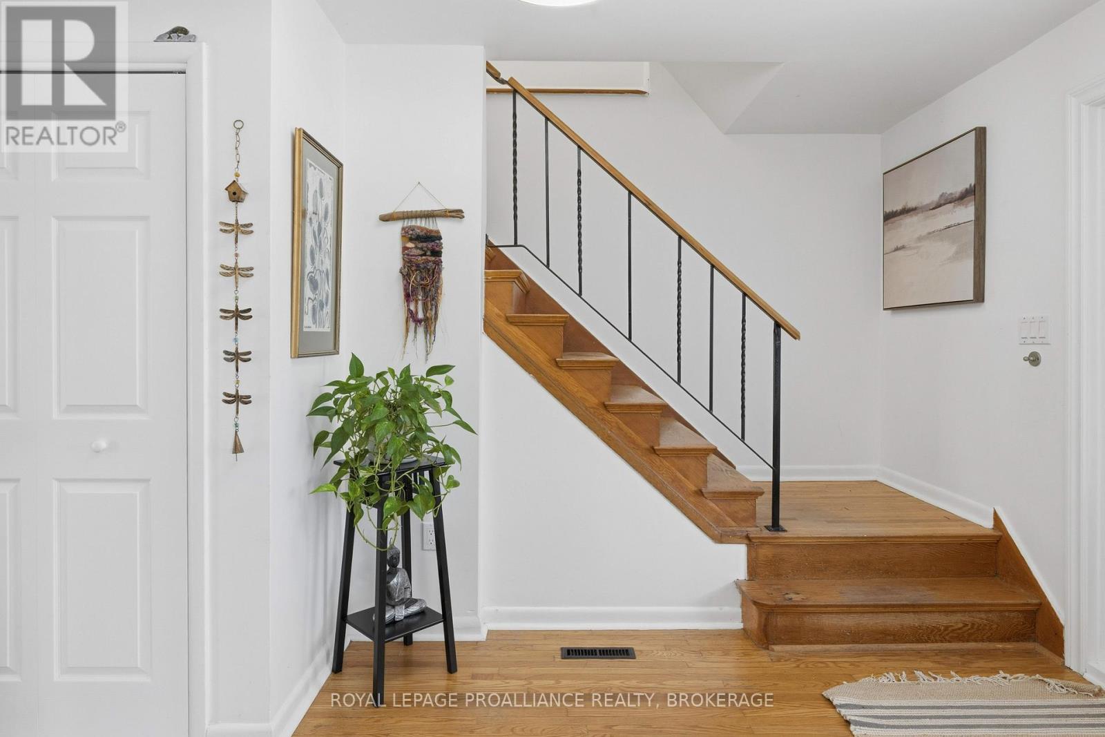 102 Herchmer Crescent, Kingston, Ontario  K7M 2V9 - Photo 25 - X13230342