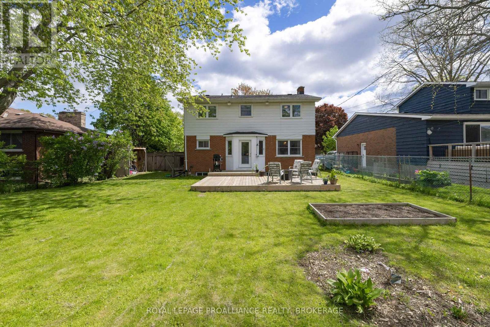 102 Herchmer Crescent, Kingston, Ontario  K7M 2V9 - Photo 47 - X13230342