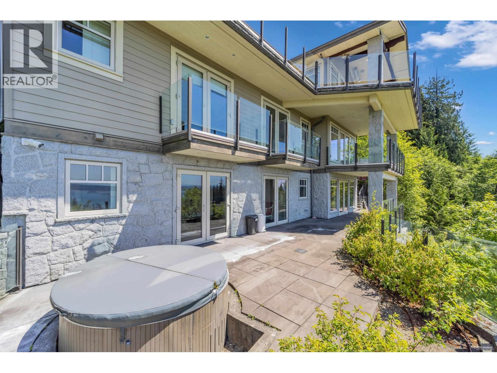 2562 Garden Court, West Vancouver, British Columbia  V7S 0A3 - Photo 34 - R3127546