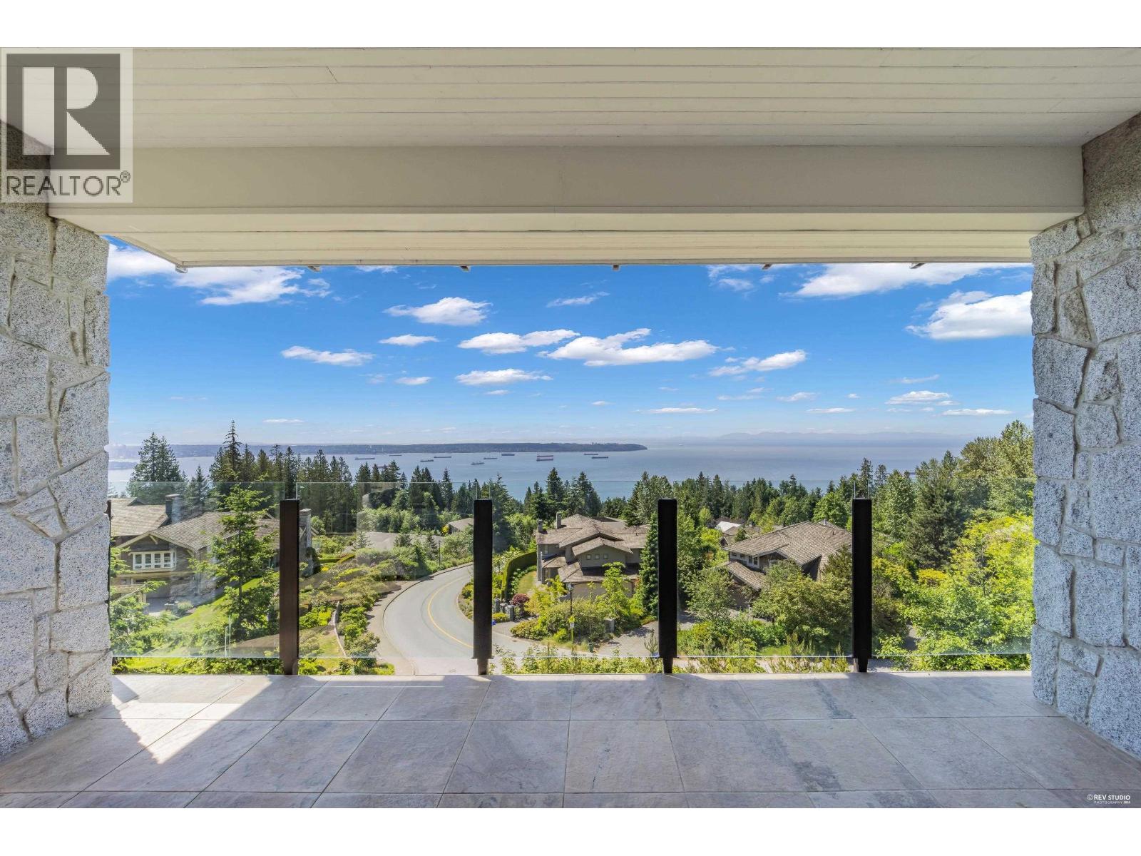 2562 Garden Court, West Vancouver, British Columbia  V7S 0A3 - Photo 33 - R3127546