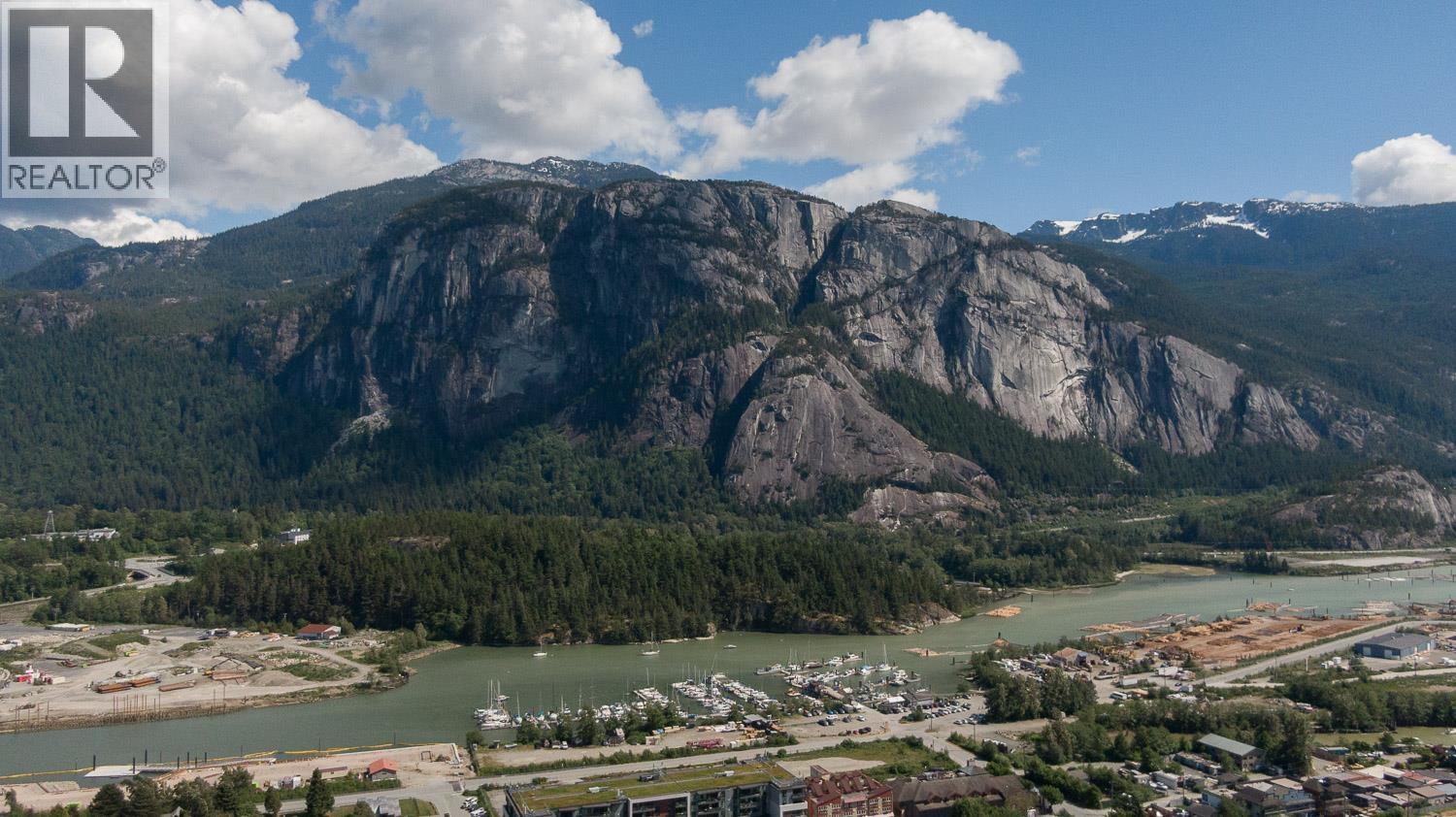 1320 Main Street, Squamish, British Columbia  V8B 0R2 - Photo 26 - R3130244