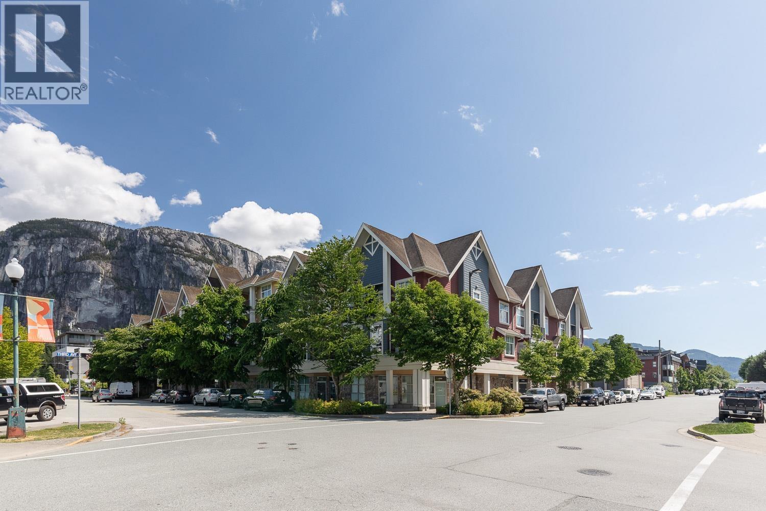 1320 Main Street, Squamish, British Columbia  V8B 0R2 - Photo 34 - R3130244