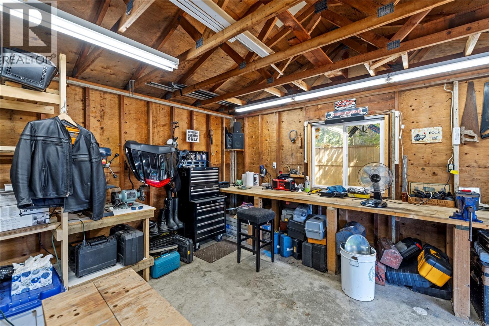 Listing image 36