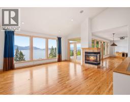 448 Viewcrest Road, Kelowna, British Columbia  V1W 4K1 - Photo 5 - 10389290