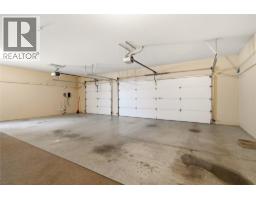 448 Viewcrest Road, Kelowna, British Columbia  V1W 4K1 - Photo 32 - 10389290