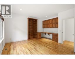 448 Viewcrest Road, Kelowna, British Columbia  V1W 4K1 - Photo 25 - 10389290