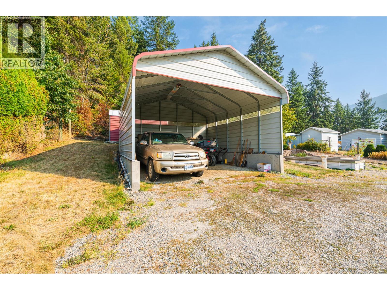 3900 Haskins Road E, Creston, British Columbia V0B 1G1 - Photo 8 - 10389639