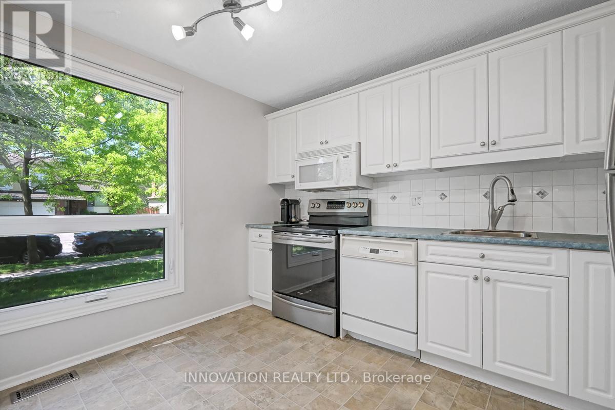 2113 Stonehenge Crescent, Ottawa, Ontario  K1B 4N7 - Photo 13 - X13230206