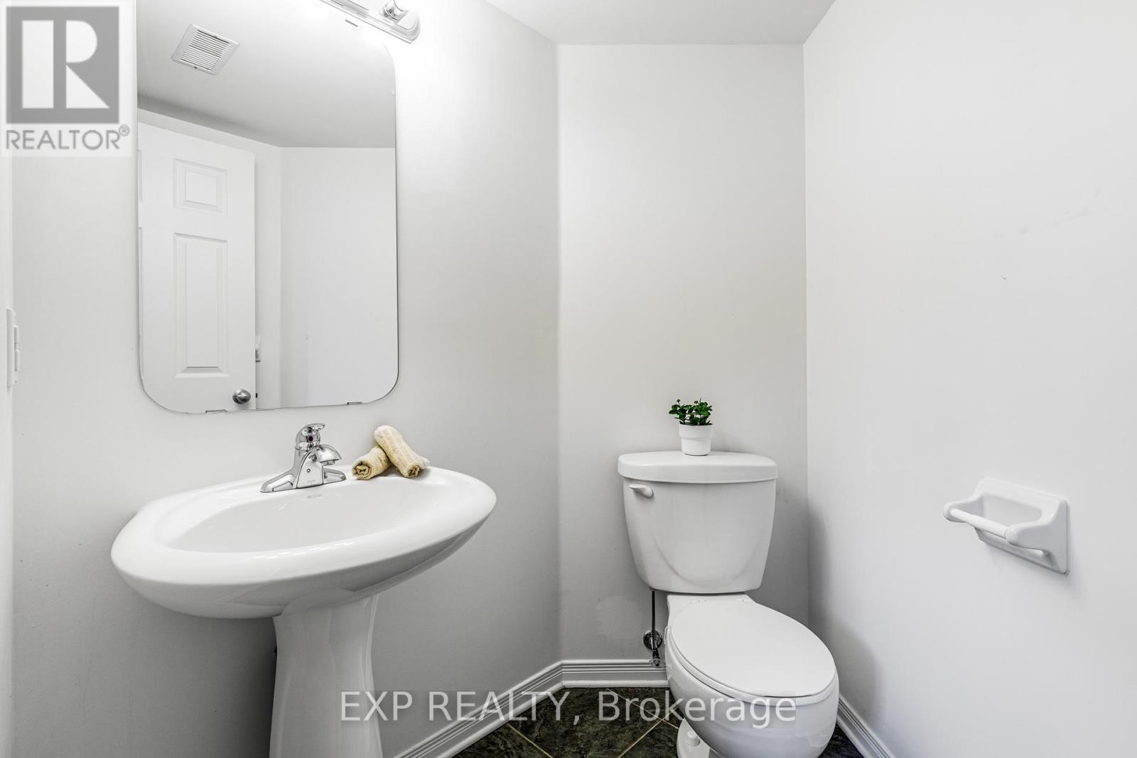 102 Gatestone Private, Ottawa, Ontario  K1J 1K5 - Photo 10 - X13230300