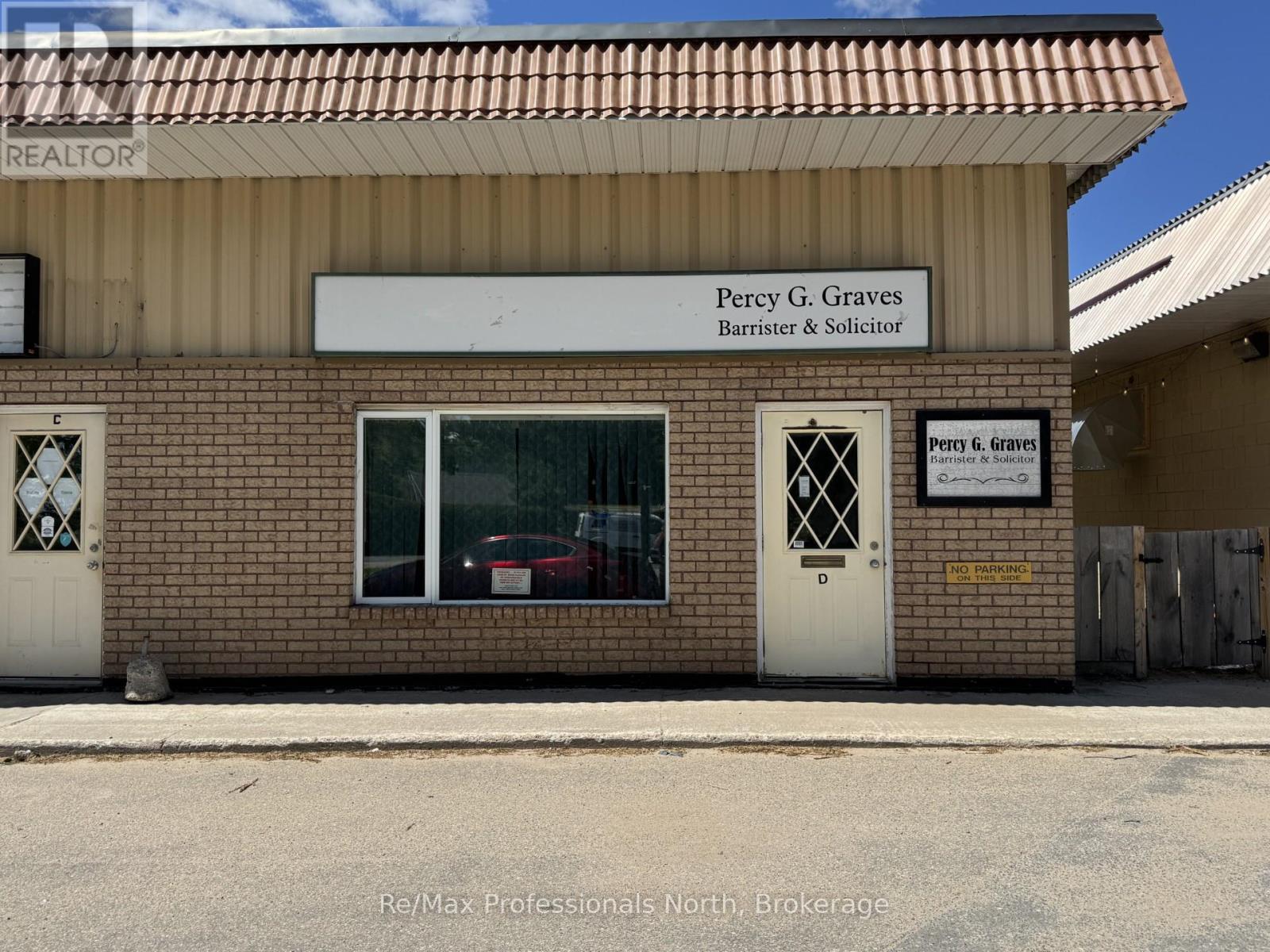 D - 355 BETHUNE DRIVE N, Gravenhurst, Ontario