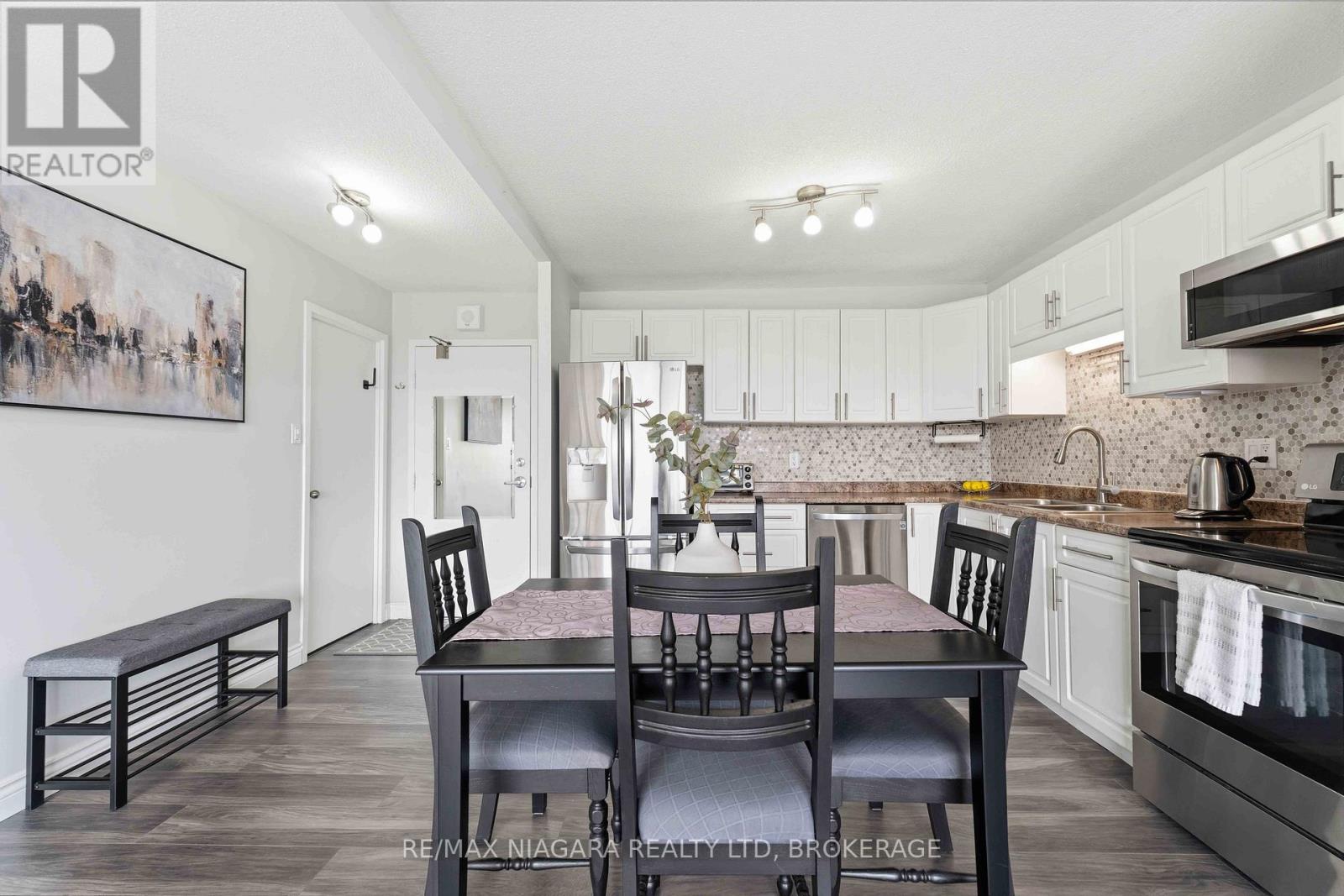 1207 - 7 Gale Crescent, St. Catharines, Ontario  L2R 7M8 - Photo 6 - X13230170