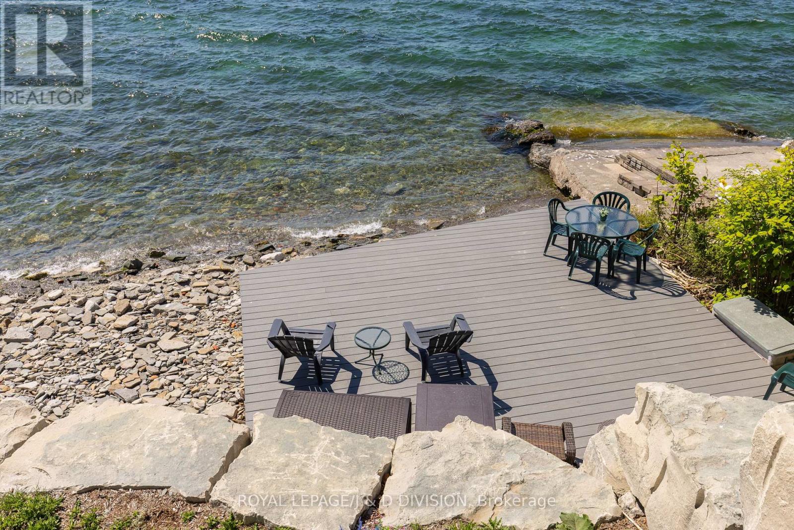 99 Lake Promenade, Toronto, Ontario  M8W 1A2 - Photo 23 - W13225230