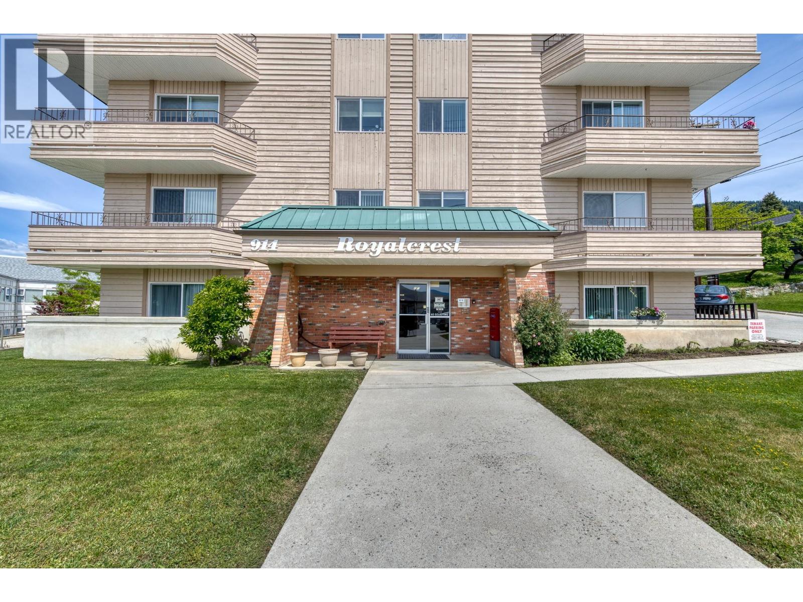 914 Vancouver Street Unit# 204, creston, British Columbia
