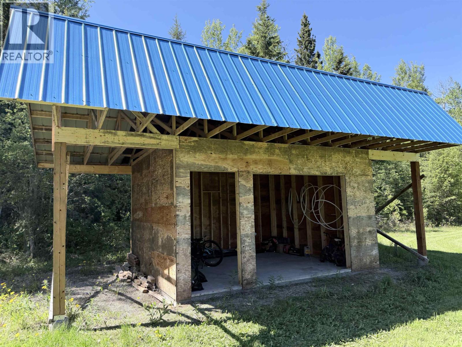 2827 Woodridge Road, Fort St. James, British Columbia  V0J 1P0 - Photo 36 - R3130613