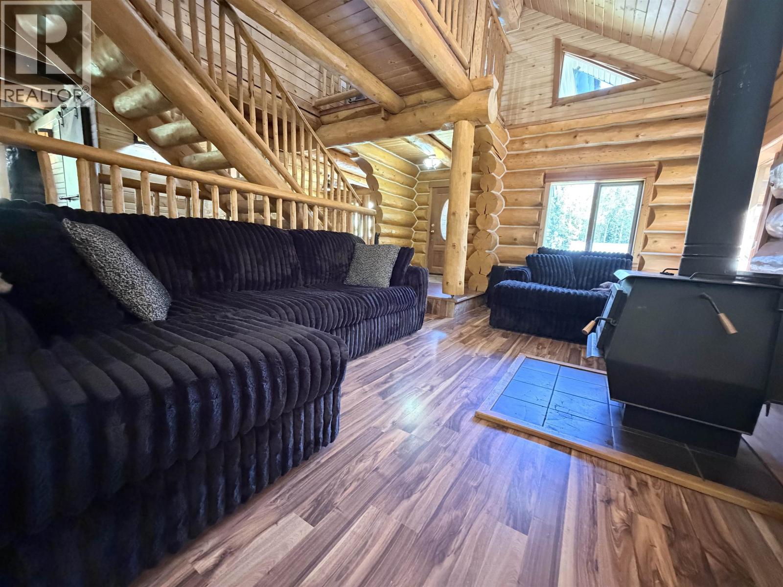 2827 Woodridge Road, Fort St. James, British Columbia  V0J 1P0 - Photo 11 - R3130613