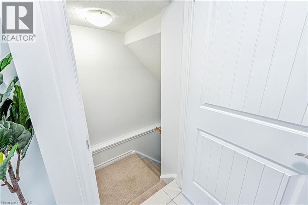 22 Arlington Crescent Unit# 22, Guelph, Ontario  N1L 0K9 - Photo 35 - 40836072