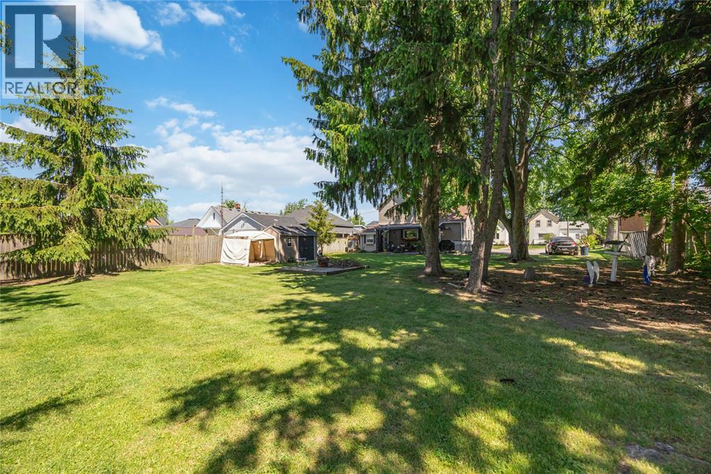 57 Thomson Street, St Clair, Ontario  N0N 1H0 - Photo 35 - 26011836