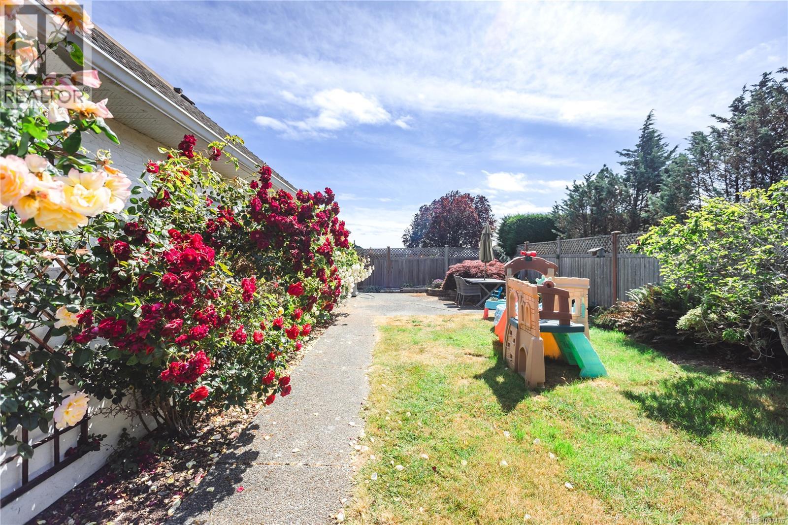 Listing image 44