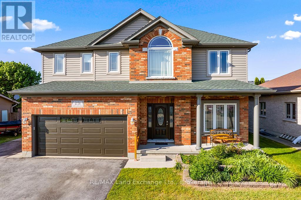 251 Sandy Acres Road, Saugeen Shores, Ontario  N0H 2C2 - Photo 1 - X13230438