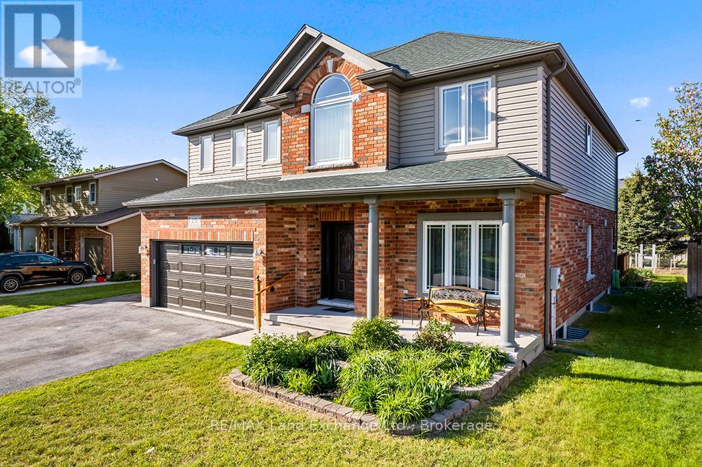 251 Sandy Acres Road, Saugeen Shores, Ontario  N0H 2C2 - Photo 3 - X13230438