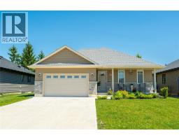 478 KATIE COURT, Petrolia, Ontario