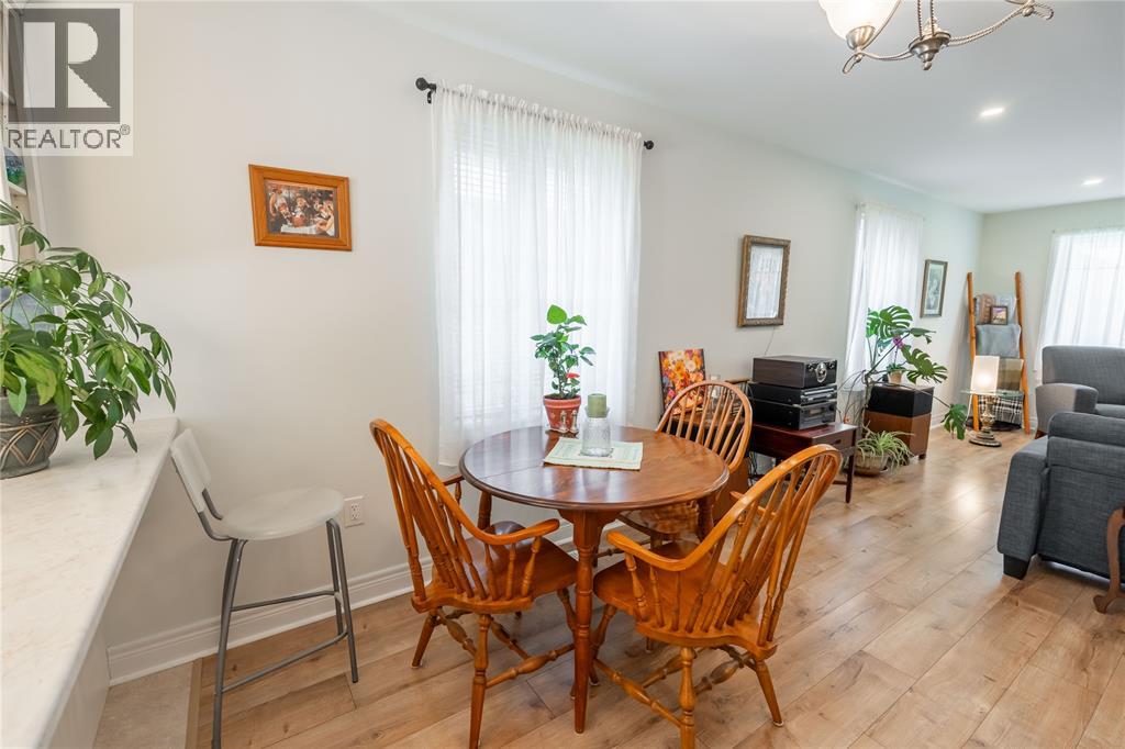 478 Katie Court, Petrolia, Ontario  N0N 1R0 - Photo 11 - 26012804