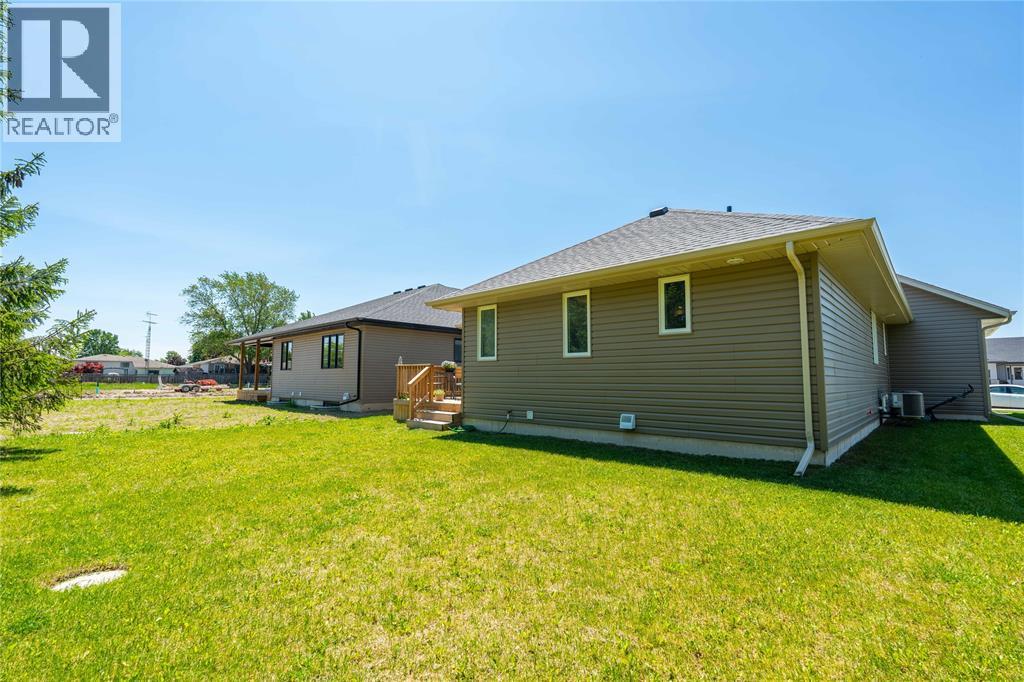 478 Katie Court, Petrolia, Ontario  N0N 1R0 - Photo 27 - 26012804
