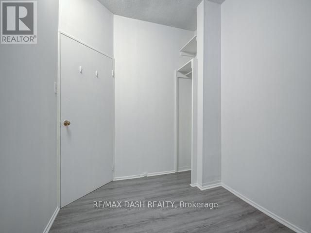 105 - 661 Huron Street, Toronto, Ontario  M5R 2R8 - Photo 9 - C13230274