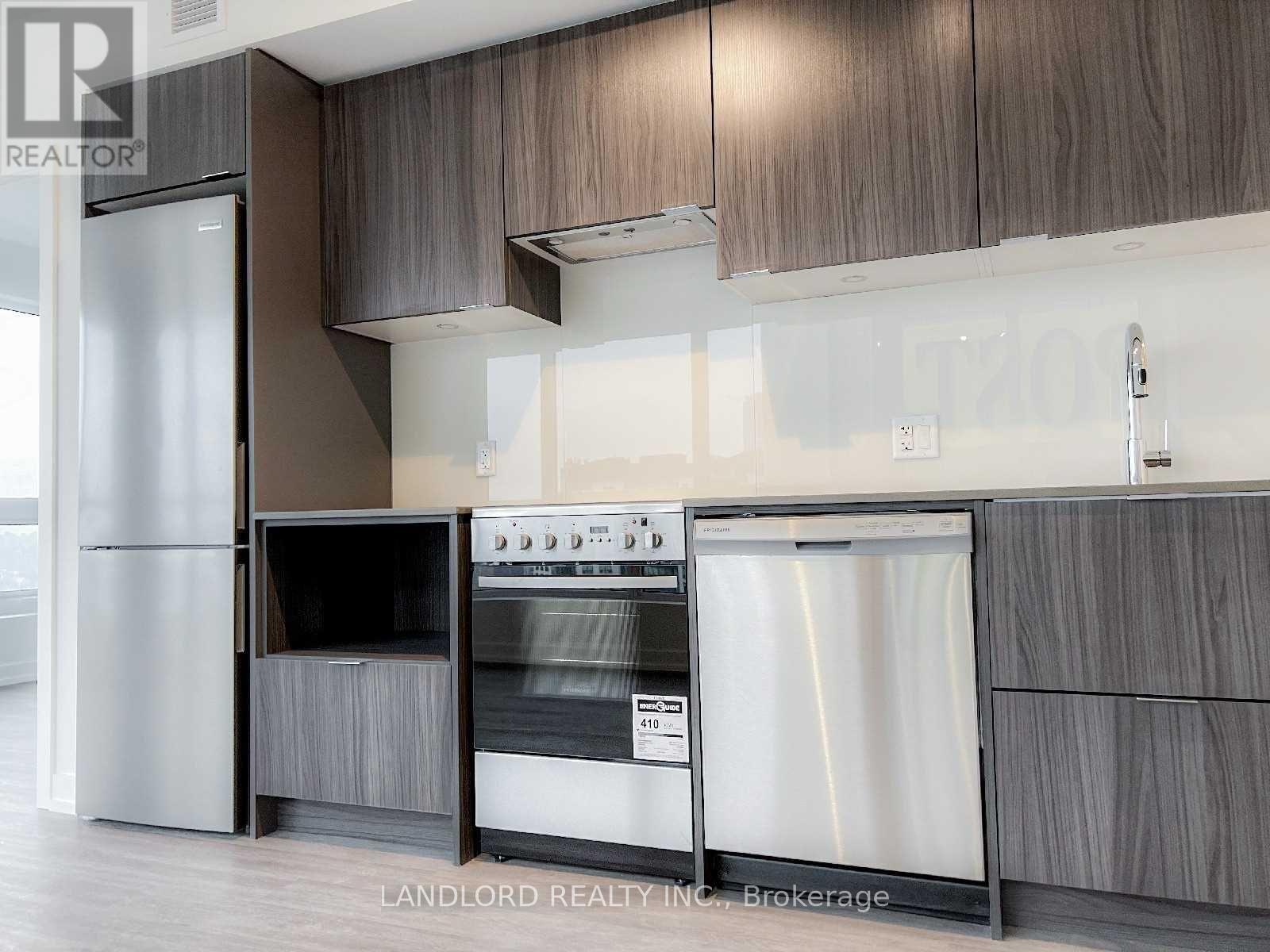 2305 - 395 Bloor Street E, Toronto, Ontario  M4W 0B4 - Photo 2 - C13230278