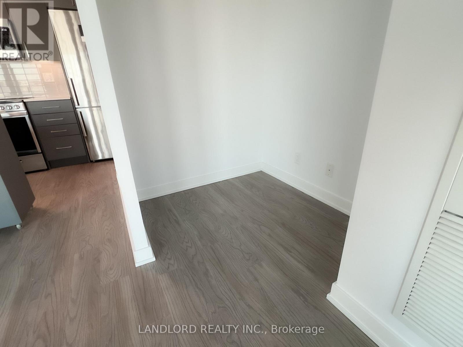 322 - 38 Monte Kwinter Court, Toronto, Ontario  M3H 0E2 - Photo 6 - C13230290