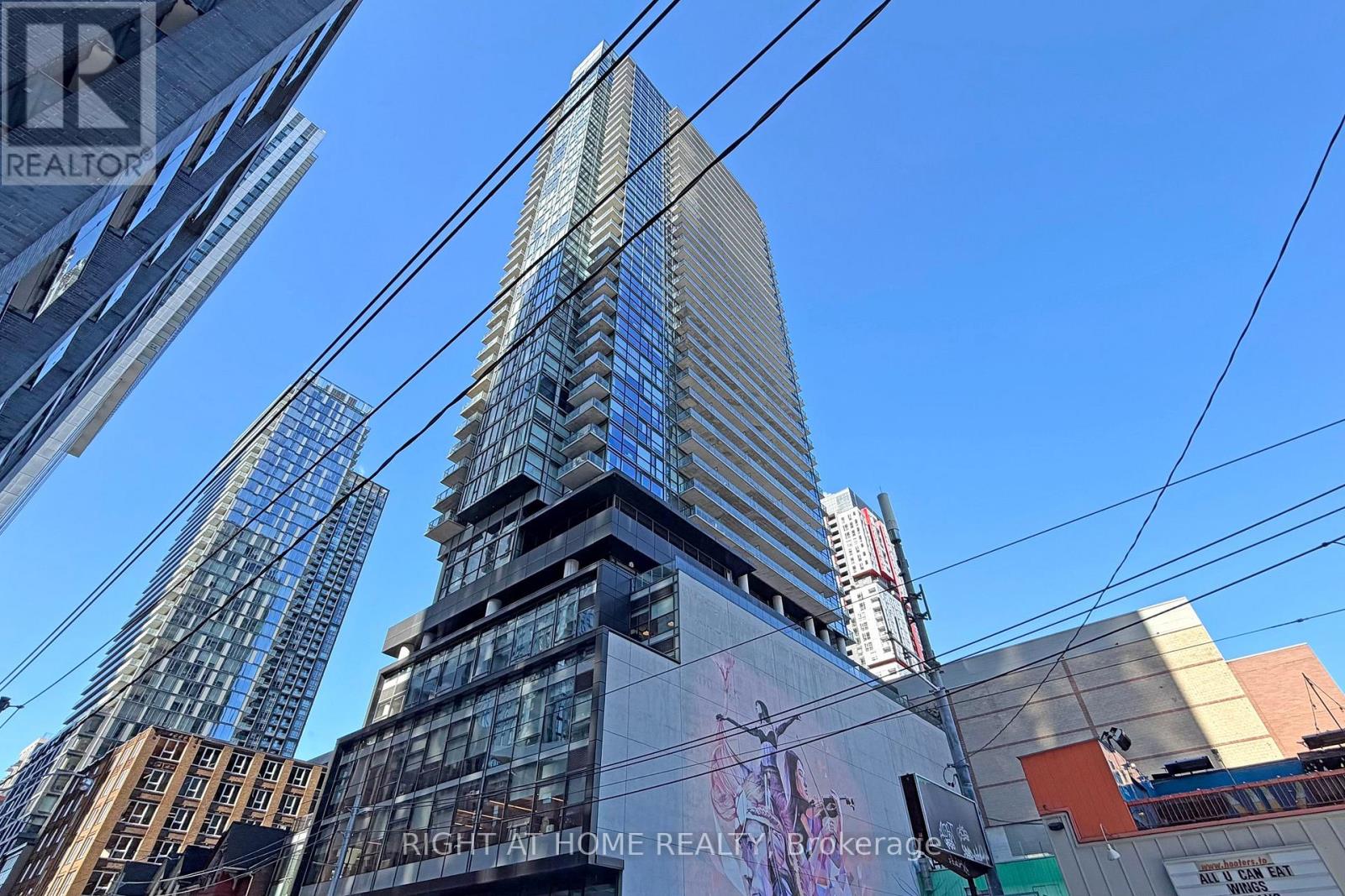 3603 - 290 Adelaide Street W, Toronto, Ontario  M5V 1P6 - Photo 2 - C13230424