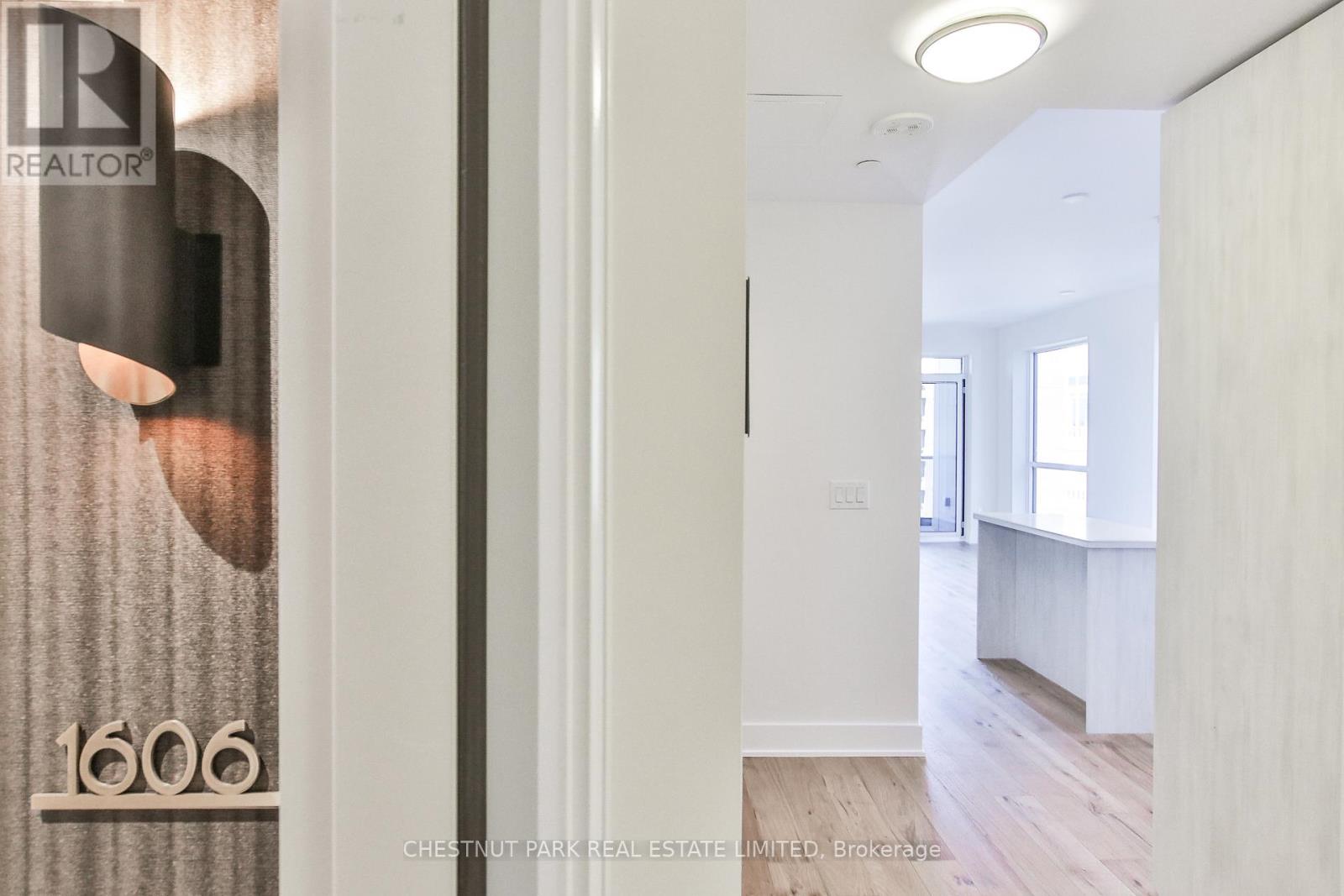 1606 - 88 Cumberland Street, Toronto, Ontario  M5R 1A3 - Photo 4 - C13230458