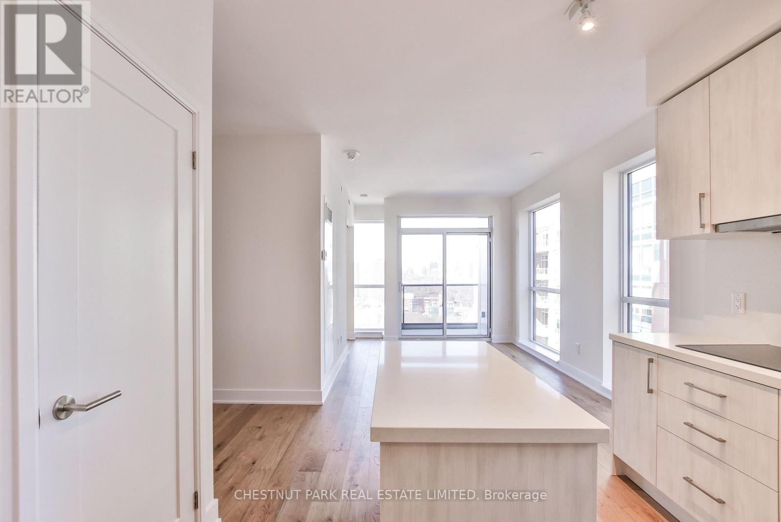 1606 - 88 Cumberland Street, Toronto, Ontario  M5R 1A3 - Photo 8 - C13230458
