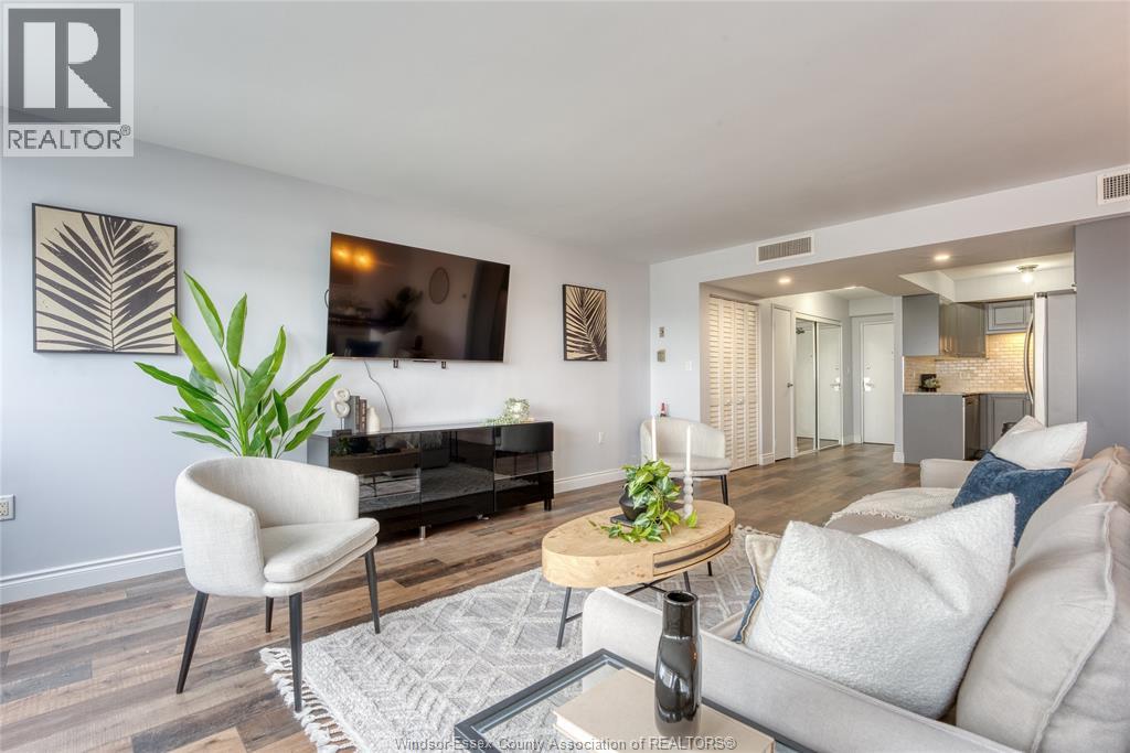 380 Pelissier Street Unit# 2103, Windsor, Ontario  N9A 6V7 - Photo 3 - 26012872
