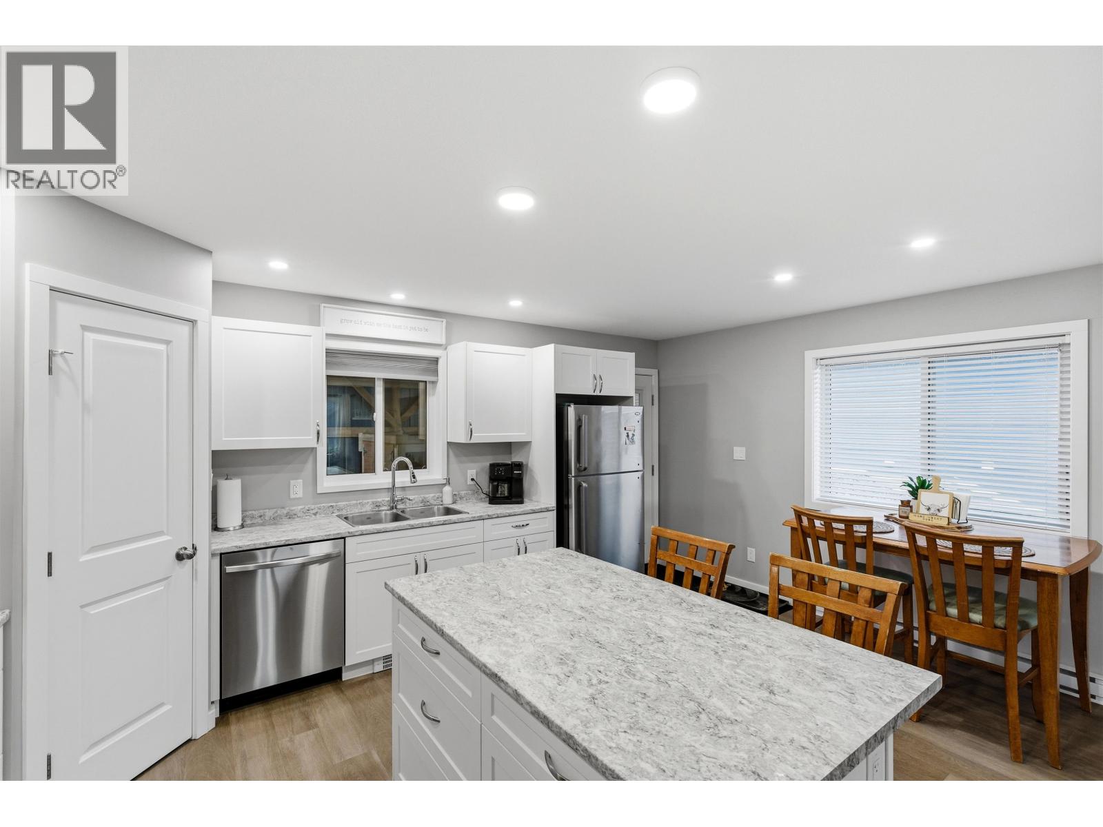 2532 Gopher Drive, Williams Lake, British Columbia  V2G 5H3 - Photo 5 - R3131145