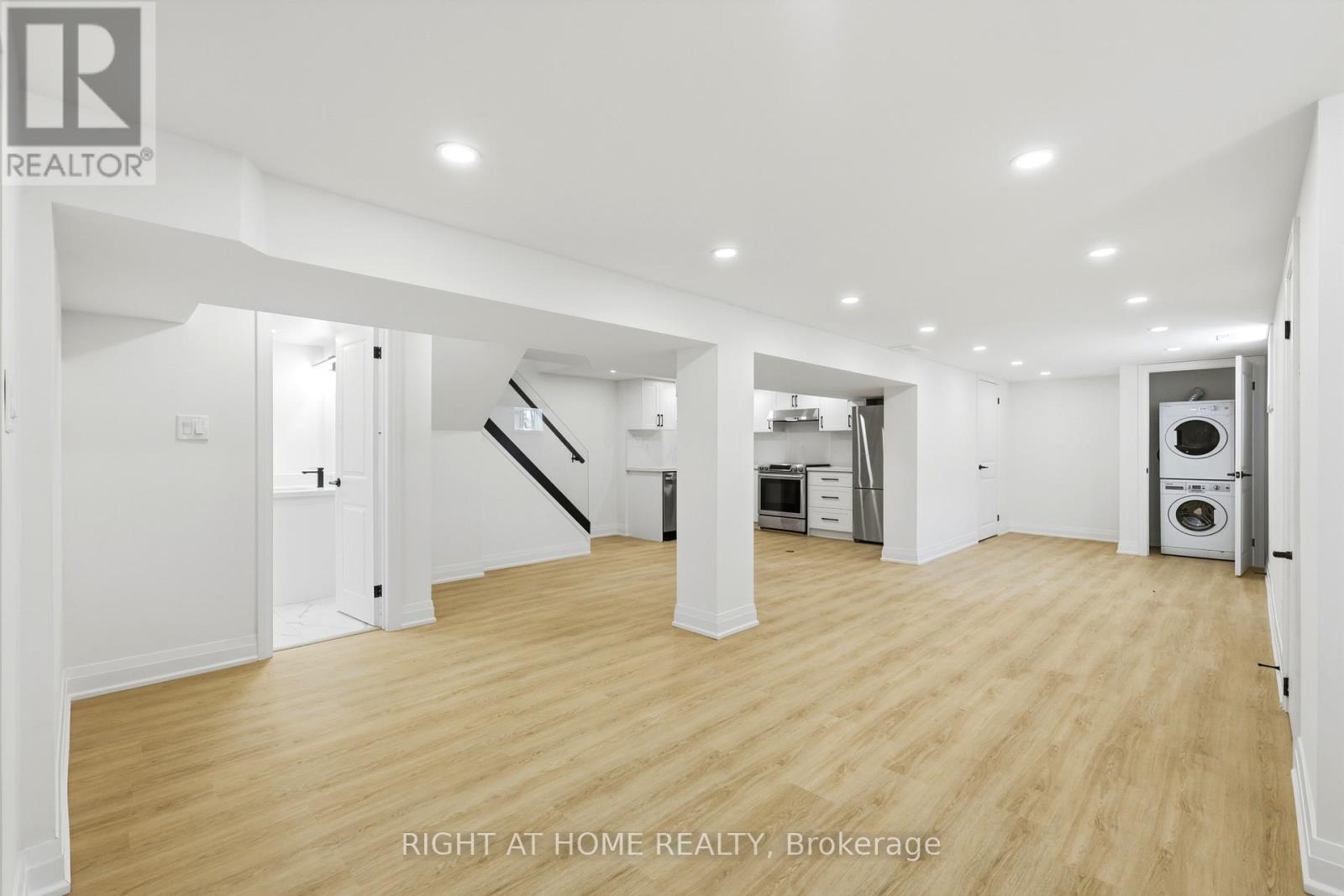 36 Vauxhall Drive, Toronto, Ontario  M1P 1P7 - Photo 27 - E13230404