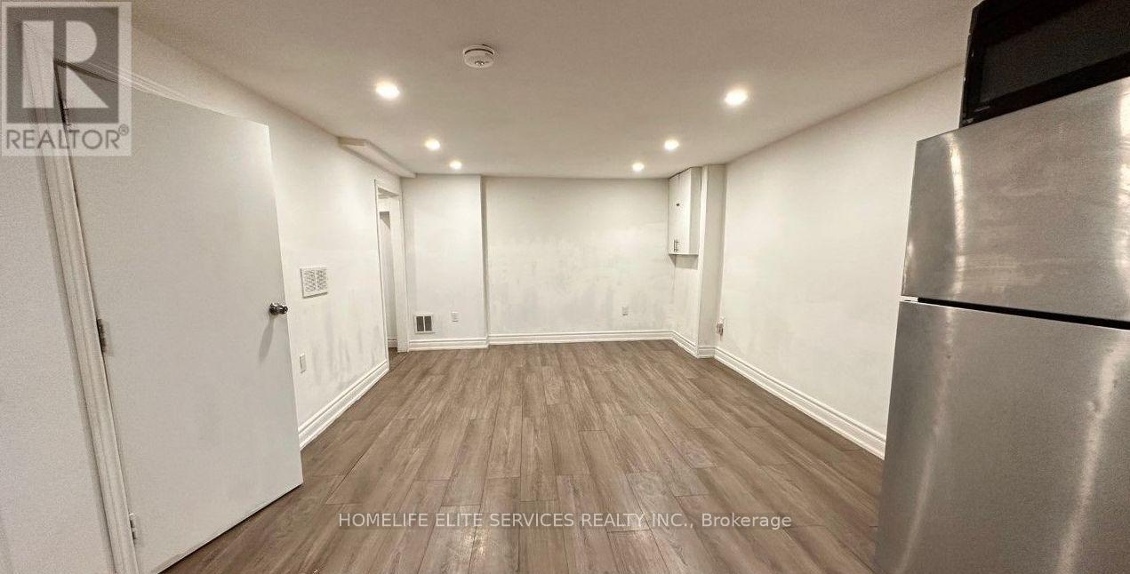 29 Brightly Drive, Ajax, Ontario  L1T 1S5 - Photo 3 - E13230428