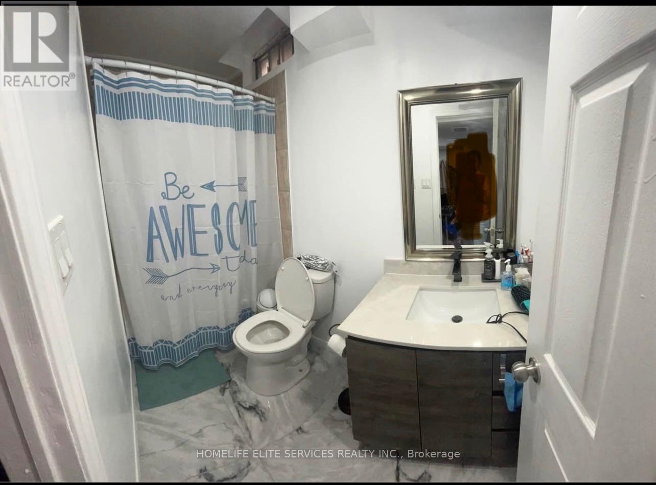 29 Brightly Drive, Ajax, Ontario  L1T 1S5 - Photo 5 - E13230428