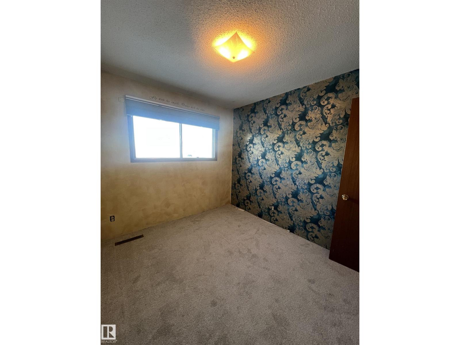 15003 81 St Nw, Edmonton, Alberta  T5C 1P4 - Photo 10 - E4491324