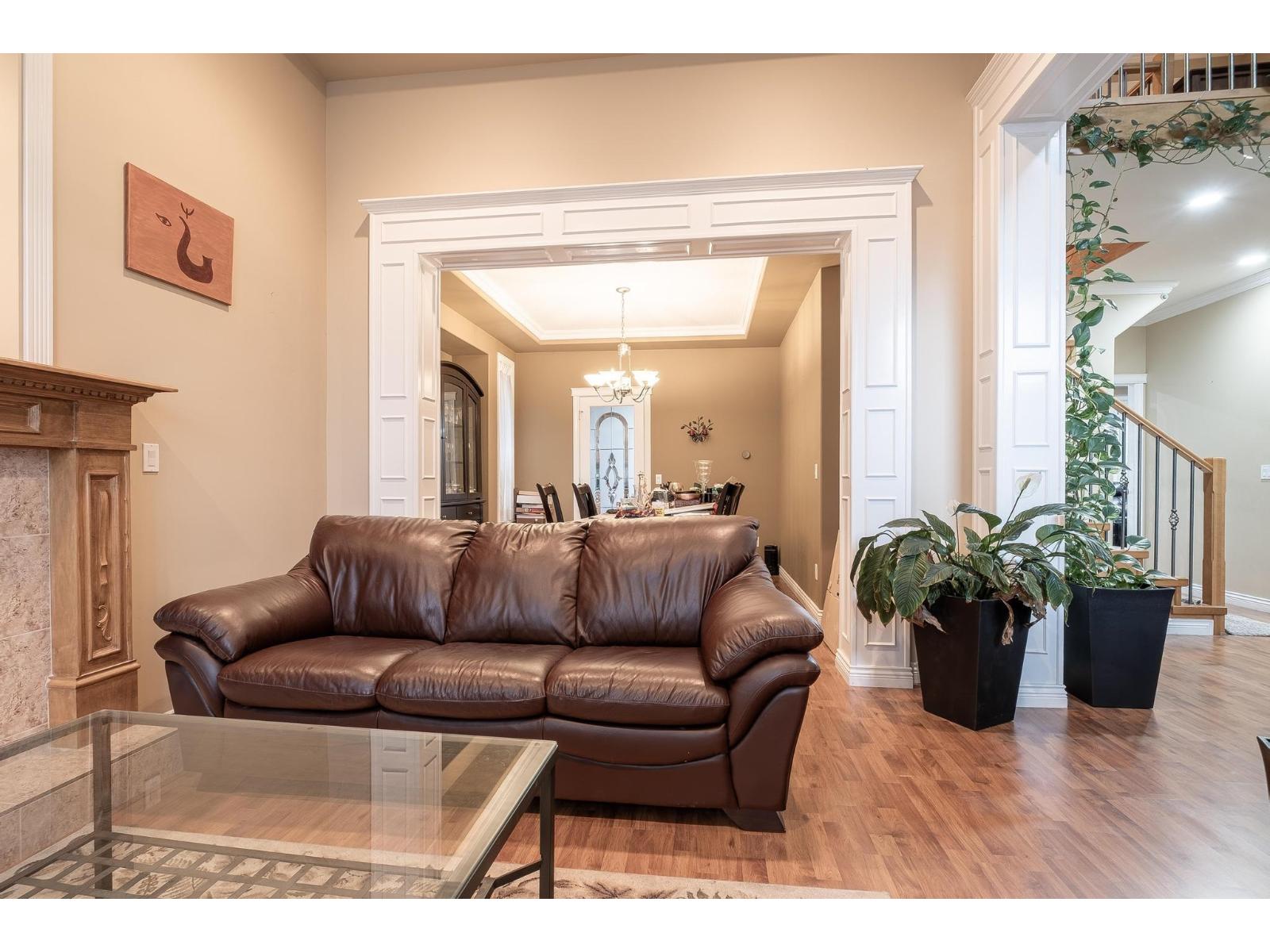 15075 66a Avenue, Surrey, British Columbia  V3S 2A4 - Photo 3 - R3129707