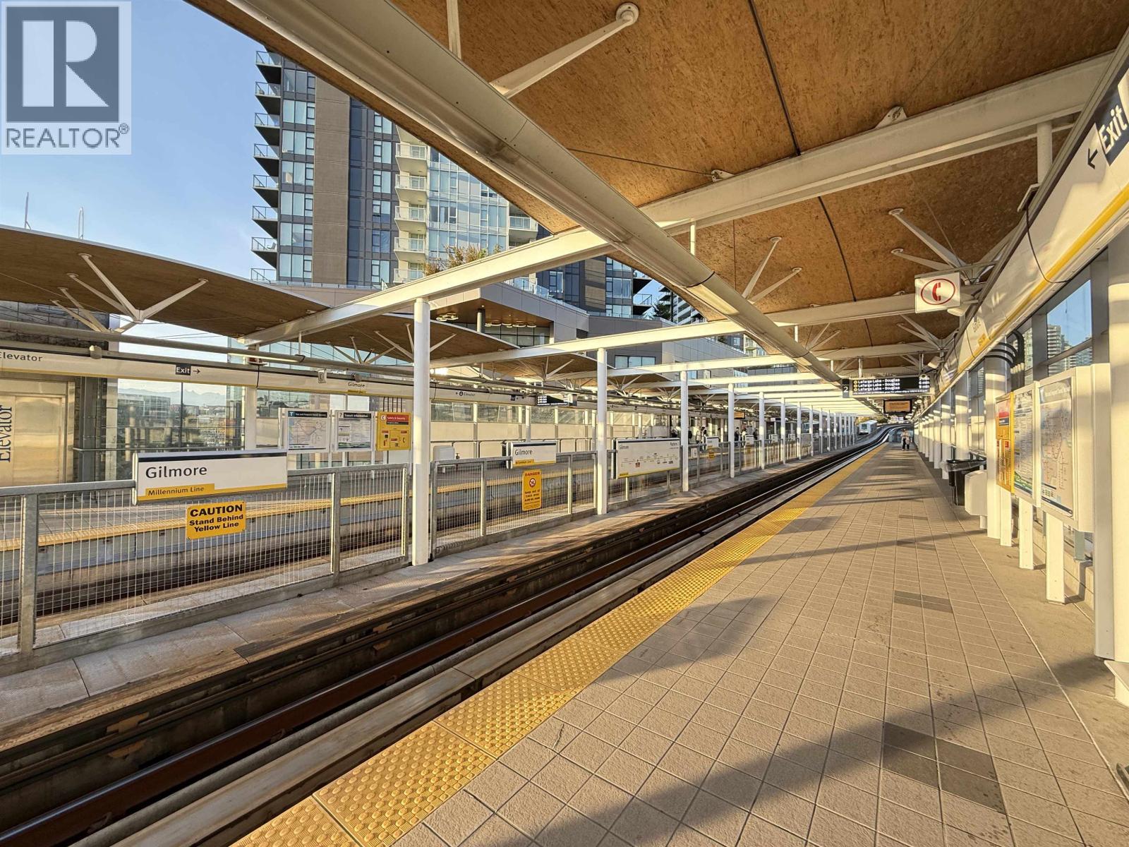 2010 4168 Lougheed Highway, Burnaby, British Columbia  V5C 0N9 - Photo 21 - R3130849