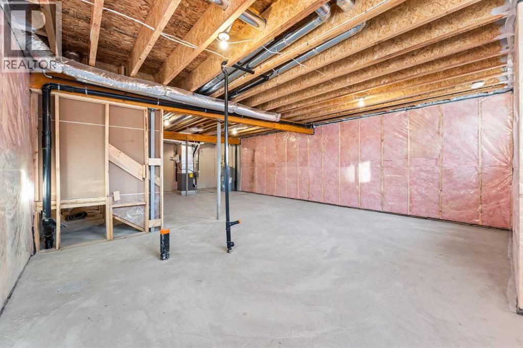 107 Versant View Sw, Calgary, Alberta  T2Y 0X3 - Photo 30 - A2316779