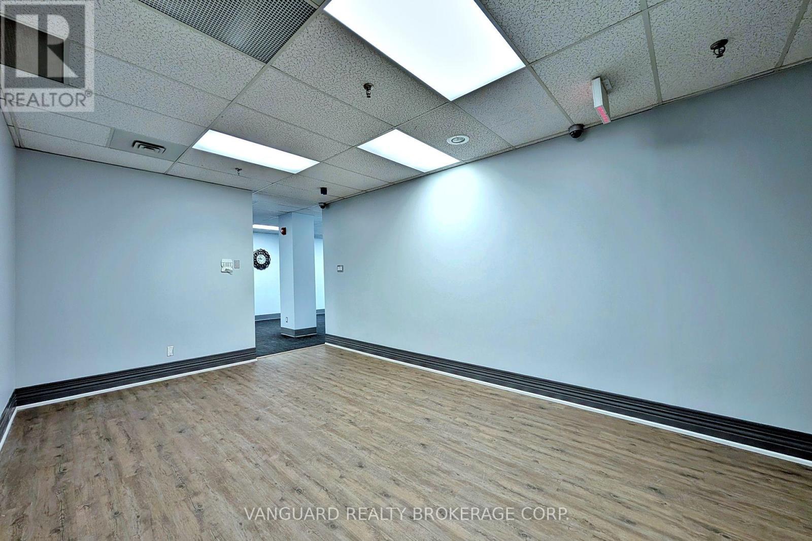 240 - 7050 Weston Road, Vaughan, Ontario  L4L 8G7 - Photo 12 - N13230164