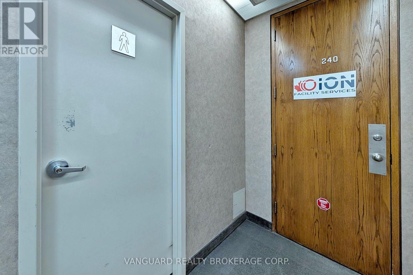 240 - 7050 Weston Road, Vaughan, Ontario  L4L 8G7 - Photo 9 - N13230164