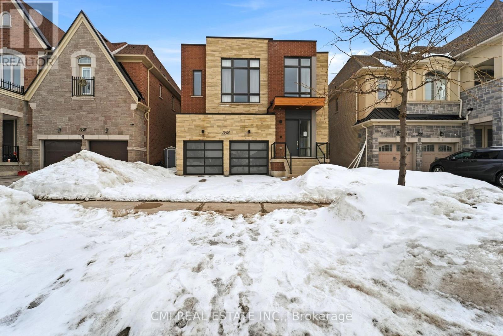 392 Farrell Road, Vaughan, Ontario  L6A 4W8 - Photo 2 - N13230316