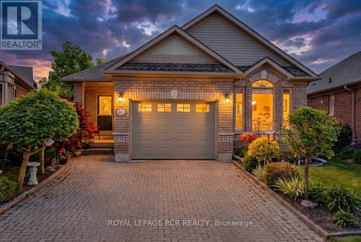 15 - 40 BELLA VISTA TRAIL, New Tecumseth, Ontario